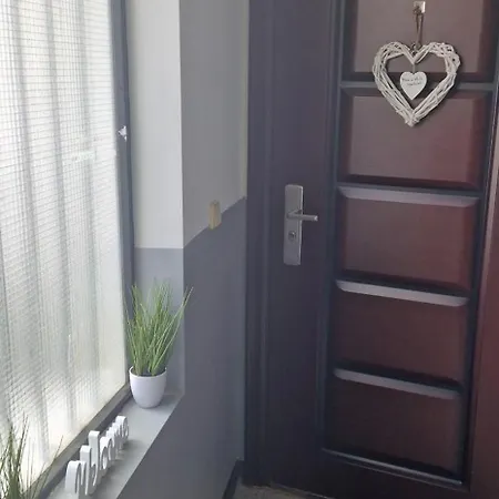 Black And White Karlovo