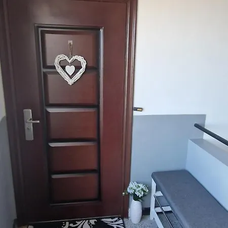 Black And White Karlovo