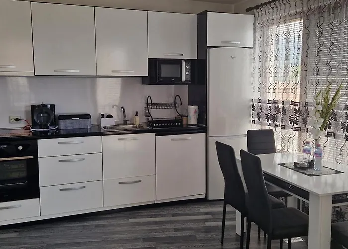 Black And White Karłowo